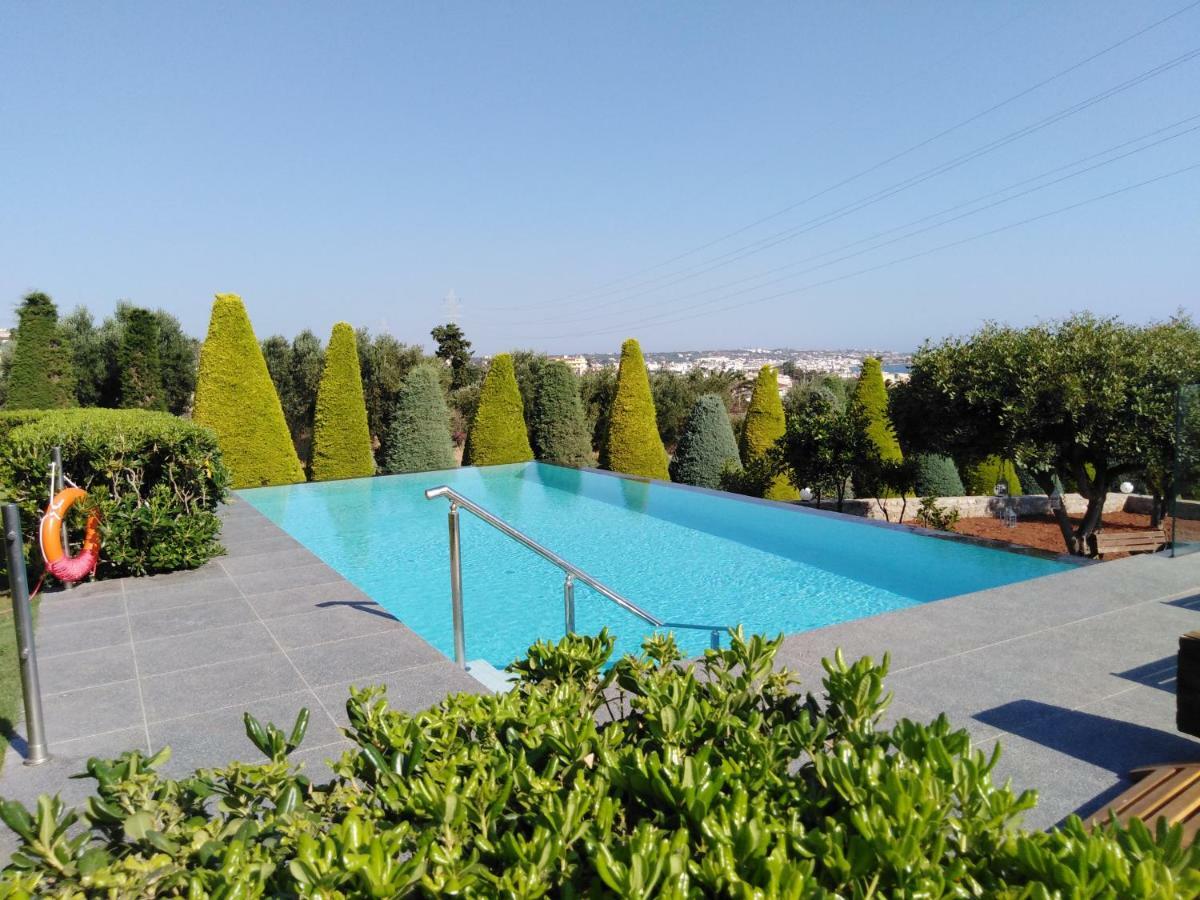 Golden Crest Villa Hersonissos  Exterior foto